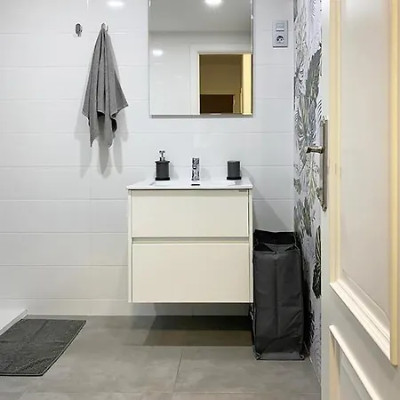 Apartamento Malagadevacaciones - Maestranza 8 *