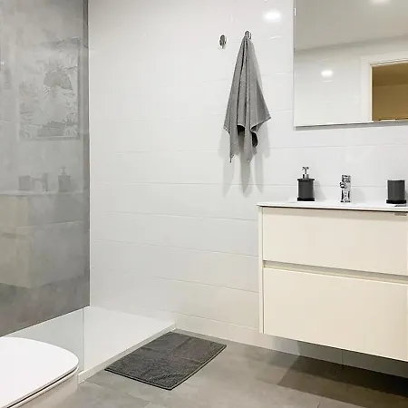 Apartamento Malagadevacaciones - Maestranza 8 *